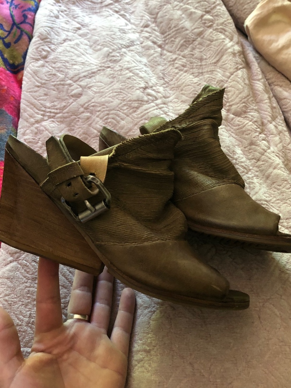 37 A.S.98 wedge sandals